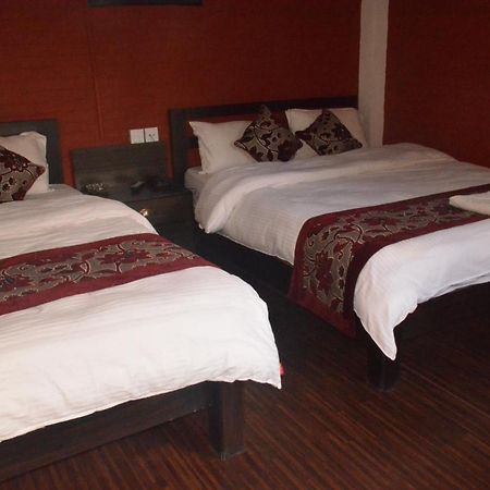 Hotel Holiday Inn Катманду Экстерьер фото